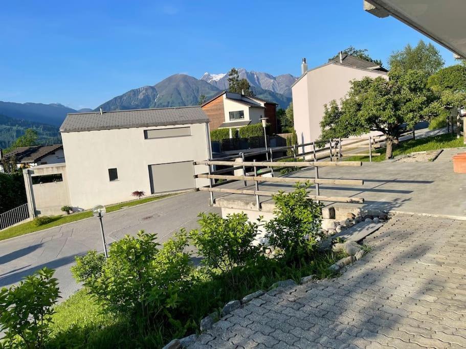 Wohnung Mit Fantastischer Aussicht Trin Extérieur photo