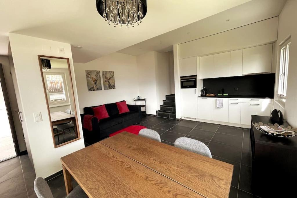 Wohnung Mit Fantastischer Aussicht Trin Extérieur photo